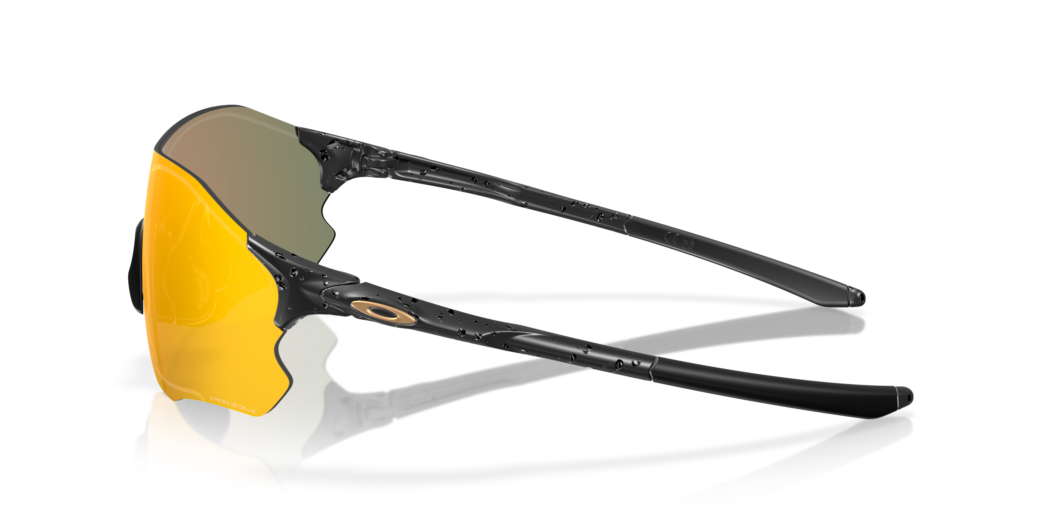 OAKLEY®、兎年を祝し2023年旧正月コレクションを発表